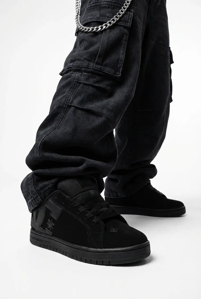 DC SHOE®