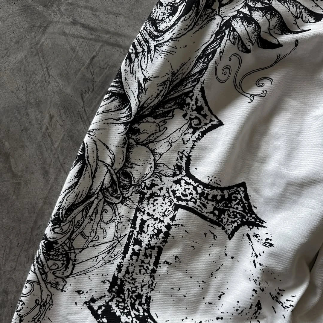 GRAVEYARD SKULL SWEATPANTS