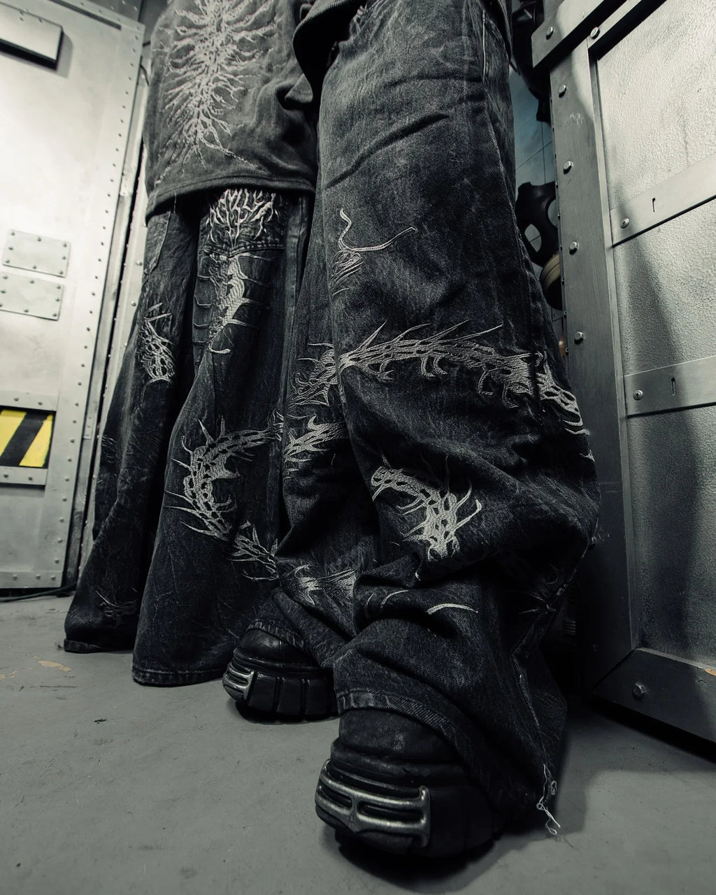 CENTIPEDE JEANS
